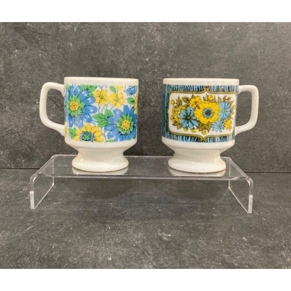 Vintage Royal Crown Arnart Smug Mugs Set of 2 Blue Yellow Floral Footed